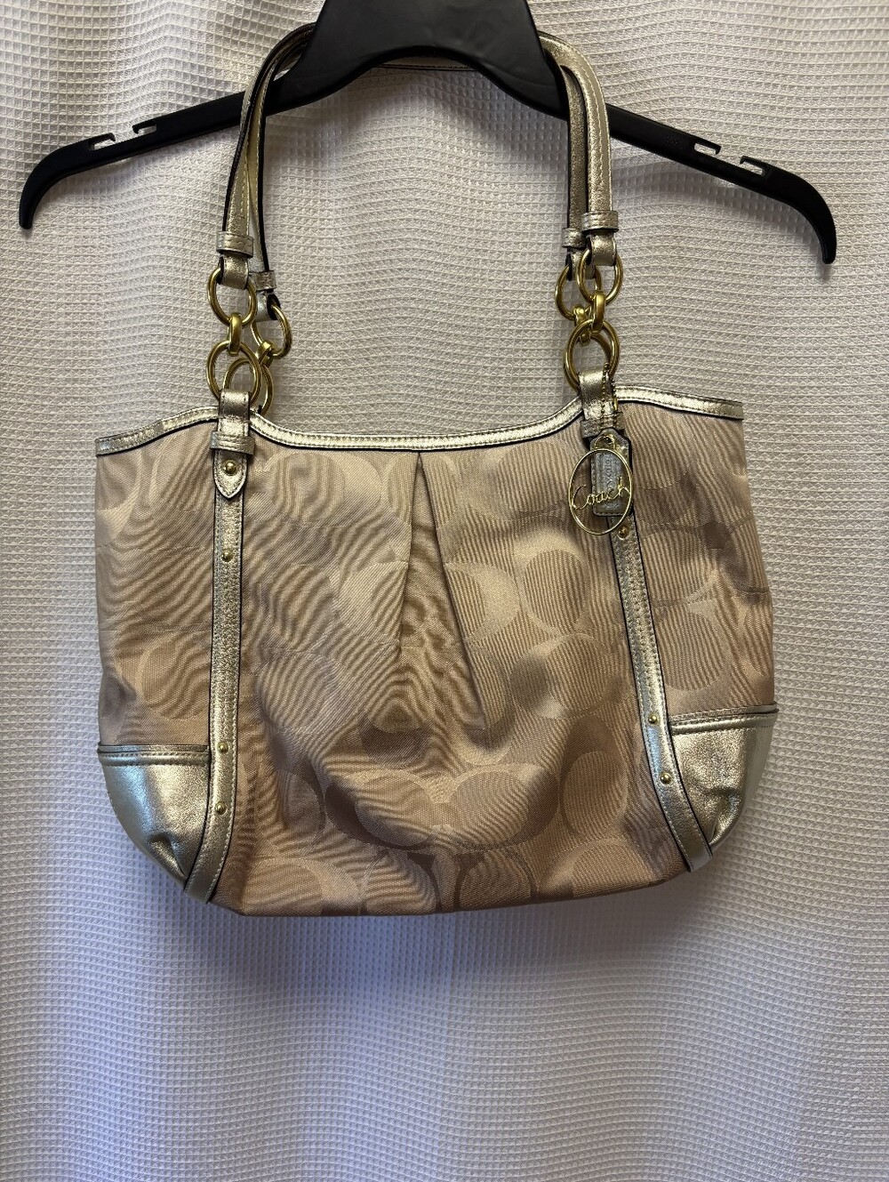 Coach Gold Signature Tote with Metallic Gold Trim NWT NEVER USED